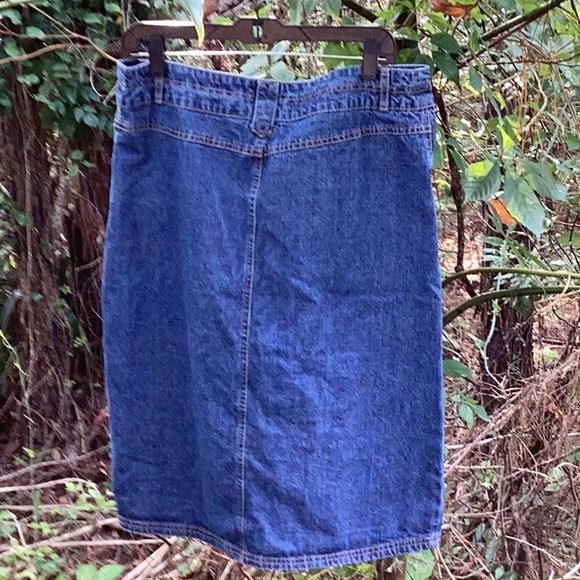 🦋NWOT Kim Rogers Just So Fun Size 12 Denim Skirt Wardrobe Must Have 🦋 - Picture 5 of 9